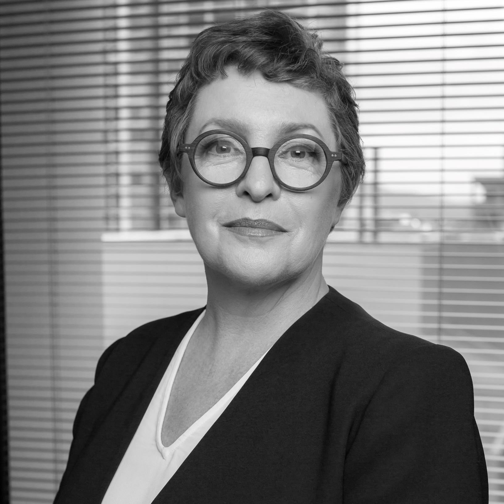 Karen_Oakley_Headshot_BW_5 copy